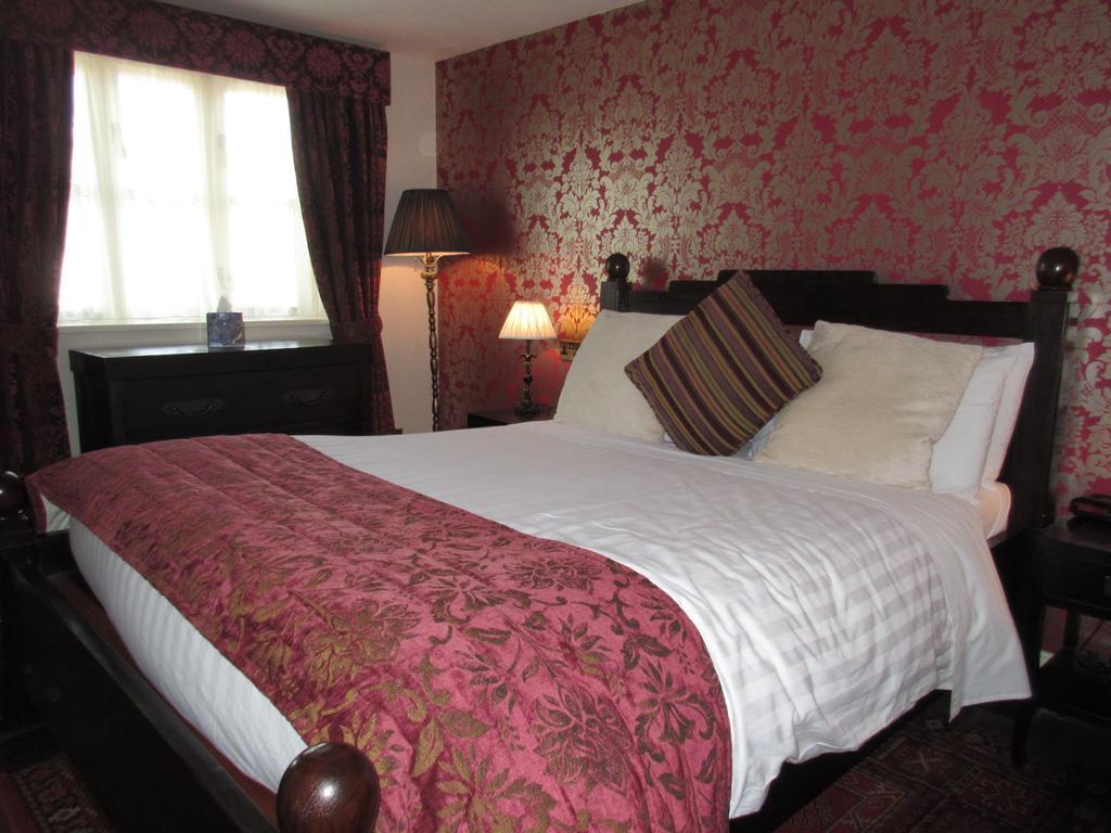 The Bubble Inn Hotel Derby Room photo